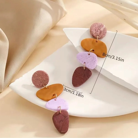 Autumn Dangle Earrings - Picture 3 of 3